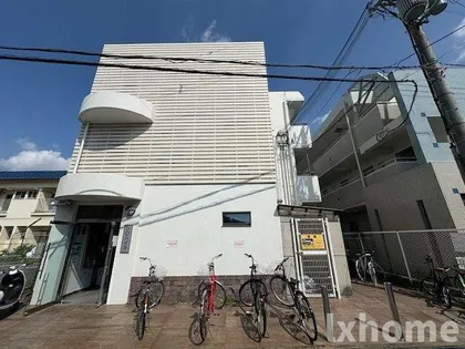 シロハイヌ【1階】の外観