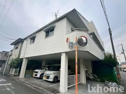 Sea Side【2階】の外観