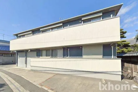 ランプロン【1階】の外観