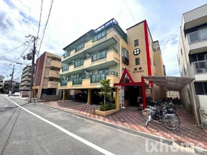 第9薩摩マンション【2階】の外観