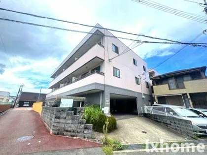 リヴェール郡【3階】の外観