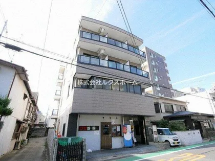 丸吉ビルの画像