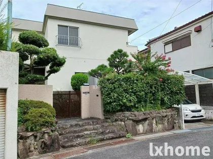 大阪府茨木市下穂積1丁目【一戸建】の外観