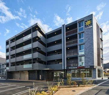 ピアッツァゲート八木の画像