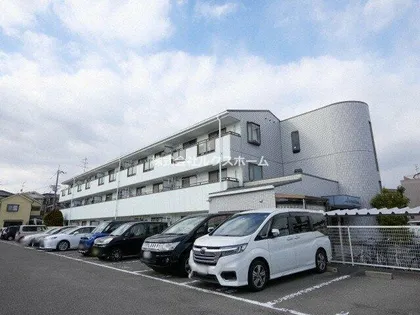 ピースフルハウス【3階】の外観