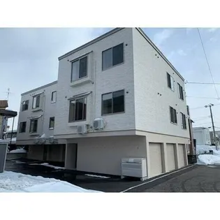 サリータ ウノの画像