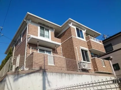 ジュネス王子【2階】の外観