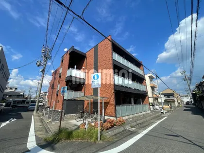 パインテール千成【1階】の外観