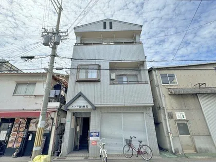 メゾン加美北【3階】の外観