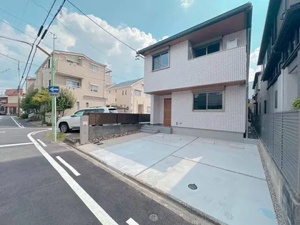 高見貸家【101号室】の外観