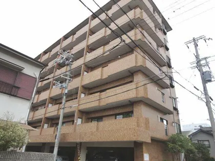 ルミエール明石【201号室】の外観