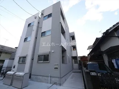 シャルム名古屋【1階】の外観