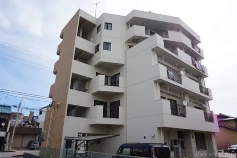 サンライズビルの画像