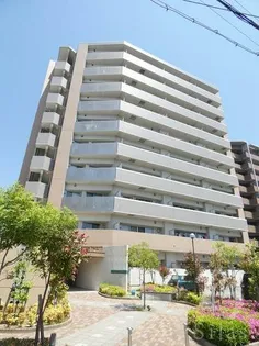 シュワーブ三国ヶ丘【1階】の外観