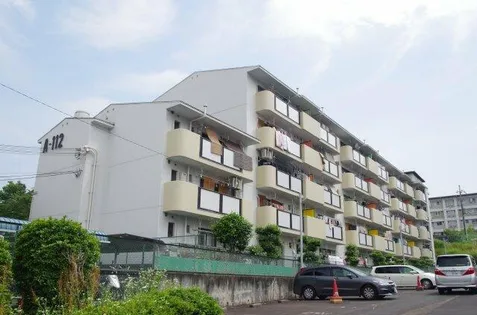 スマリオ香里三井C団地の画像