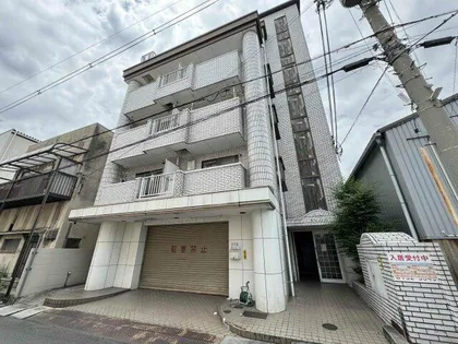 ルネシャレードの画像