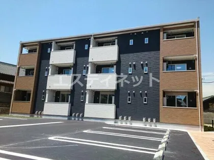 シャインコート【3階】の外観