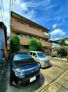 ピ・ラパン【2階】の外観