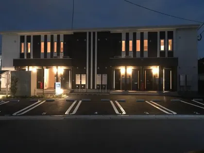 シャルールの画像