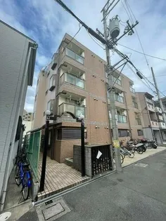 エストゥディオ【2階】の外観