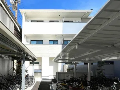 ゼファー今里の画像