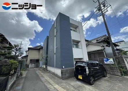REUSSIRの画像