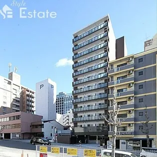 ディアレイシャス丸の内【3階】の外観