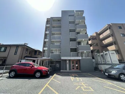 K'S KOUNOMIYAの画像