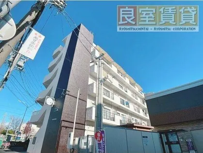 セントラル川名【4階】の外観