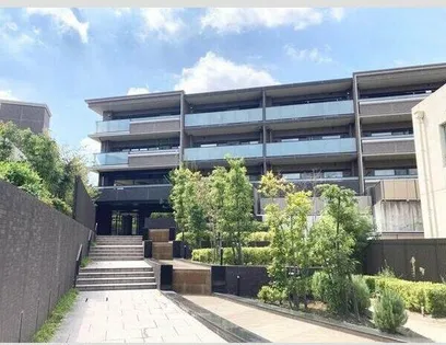 プラウド川名山ガーデン【2階】の外観