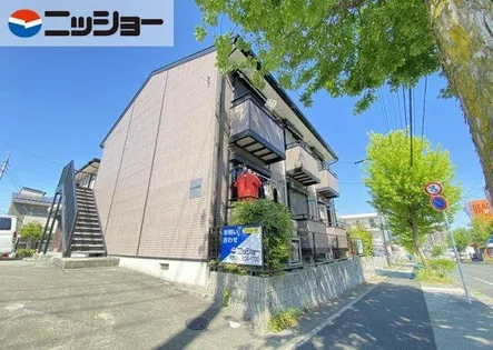 シャトレー関井の画像