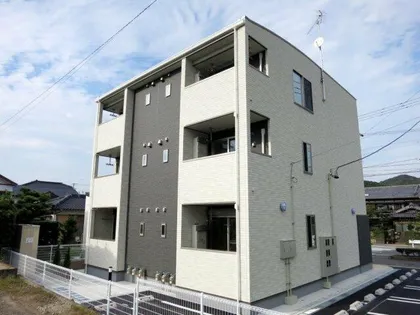 グリーシースプーン【3階】の外観