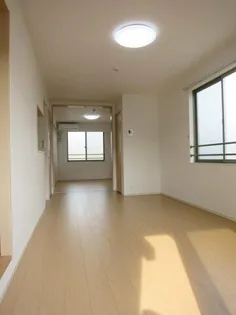 グリーシースプーン【3階】の居間