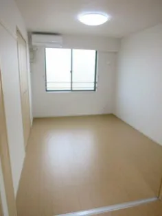 グリーシースプーン【3階】の内装