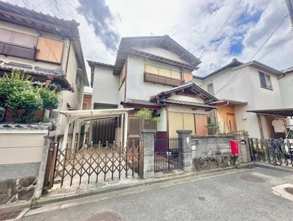 大阪府藤井寺市小山5丁目【一戸建】の外観