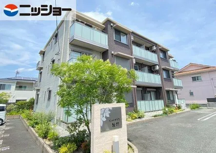シャーメゾン牧野の画像