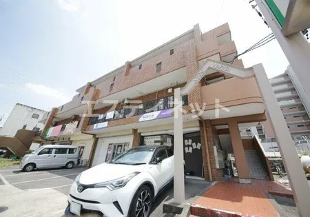 ラ トゥールナリタの画像