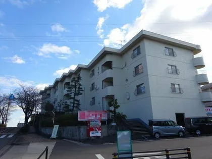 メゾン雁宿の画像