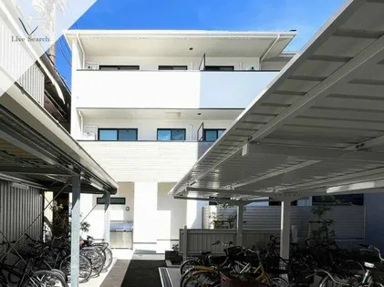 ゼファー今里の画像