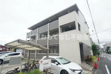 ロイヤルステージII【303号室】の外観