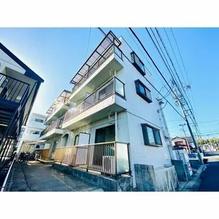 ラ・アミーガ【2階】の外観