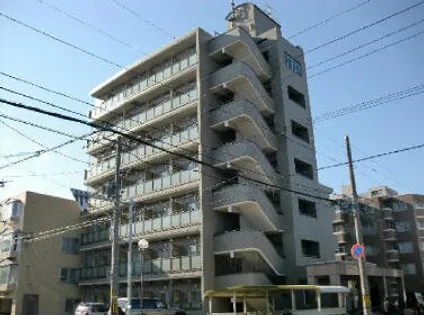 メゾンクレスト元町【502号室】の外観