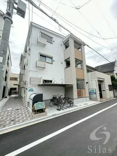 ルシア【1階】の外観