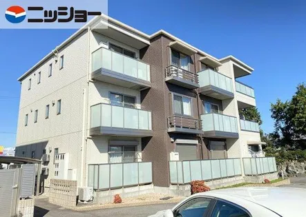 シャーメゾン休郷の画像
