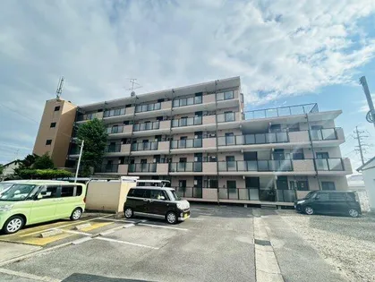 サンハイム夢来【3階】の外観