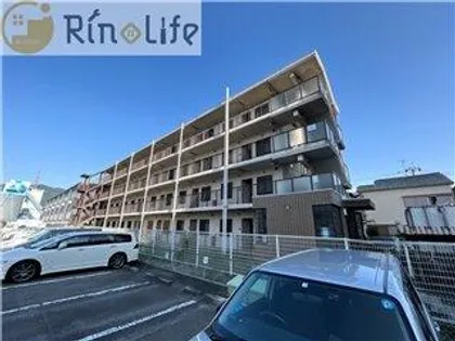 ルミエールやまもと【2階】の外観