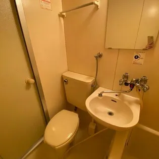 グランドール中央【202号室】の内装