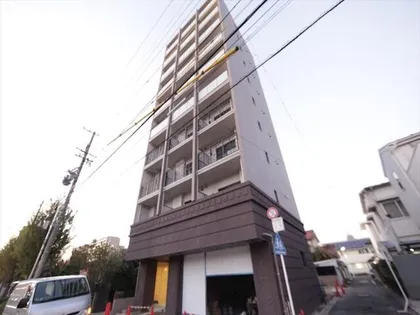 リラ出来町【9階】の外観