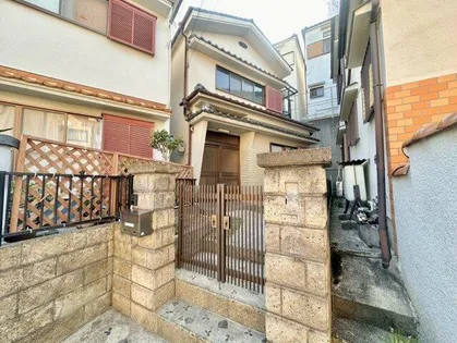 大阪府羽曳野市東阪田【一戸建】の外観