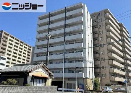 セレニティー勝川の画像